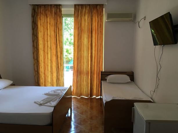 Imagen de la habitación del Hotel Europa, Vlore. Foto 10