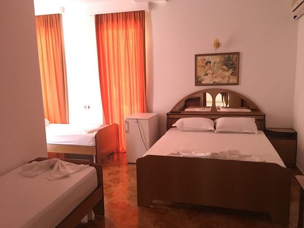 Imagen de la habitación del Hotel Europa, Vlore. Foto 17