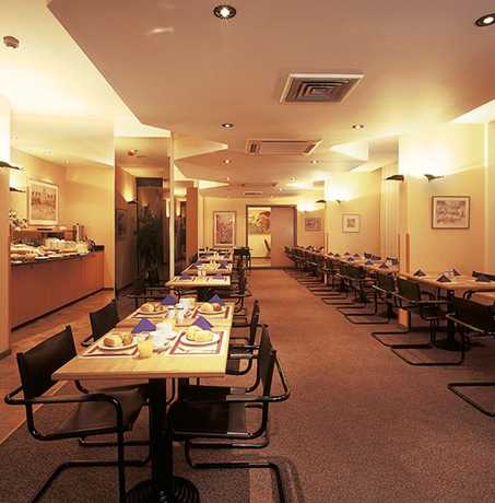 Imagen del bar/restaurante del Hotel Europacity. Foto 3