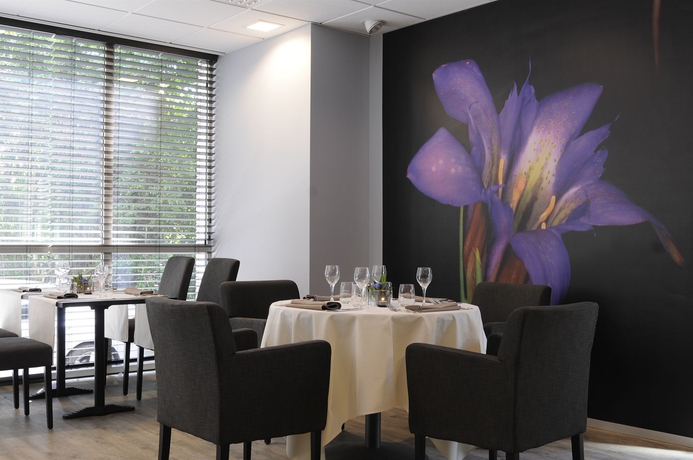 Imagen del bar/restaurante del Hotel Europahotel Gent. Foto 6