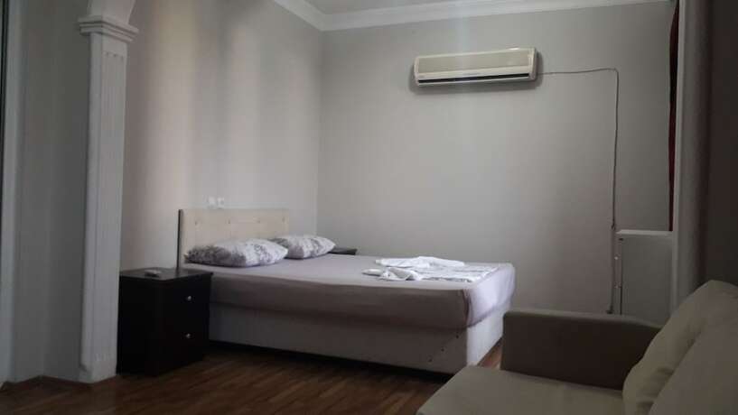 Imagen de la habitación del Hotel Europalace, Batumi. Foto 14