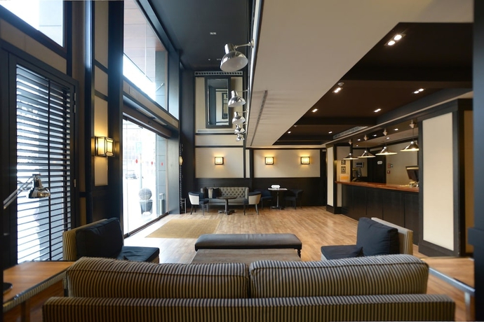 Imagen de los interiores del Hotel Europark. Foto 18