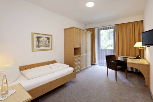 Imagen de la habitación del Hotel Europark Hotel International. Foto 9