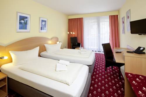 Imagen de la habitación del Hotel Europark Hotel International. Foto 19