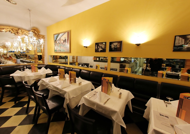 Imagen del bar/restaurante del Hotel Europe Davos. Foto 2