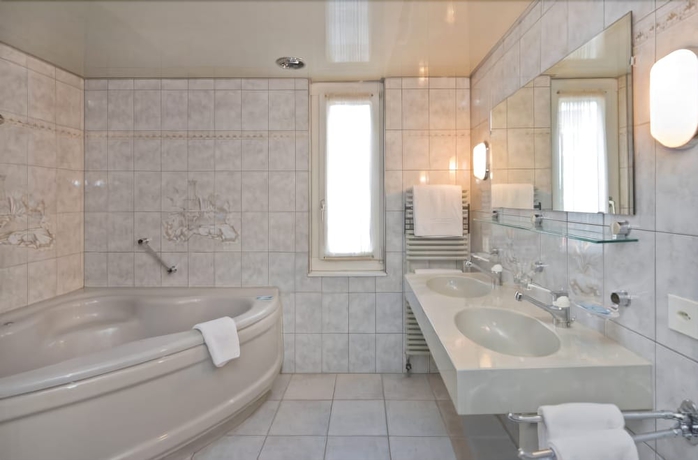 Imagen de la habitación del Hotel Europe Garni. Foto 5