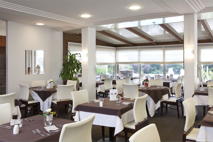 Imagen del bar/restaurante del Hotel Europe Haguenau - and Spa. Foto 3