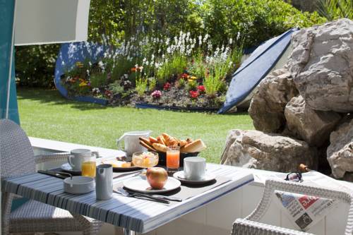 Imagen de la habitación del Hotel Europe, La Grande Motte. Foto 3