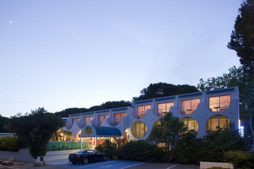 Imagen de la habitación del Hotel Europe, La Grande Motte. Foto 14