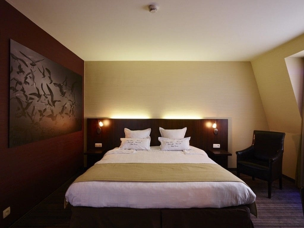 Imagen de la habitación del Hotel Europe, Ostende. Foto 8