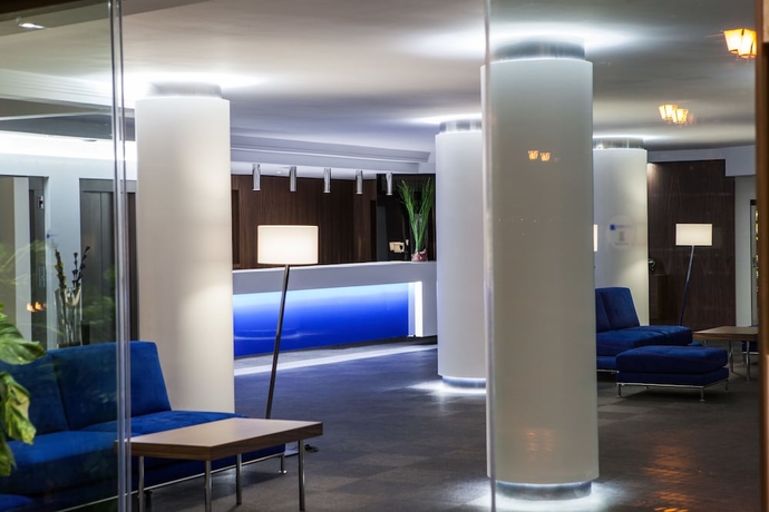 Imagen de los interiores del Hotel Europe Playa Marina - Adults Only. Foto 17