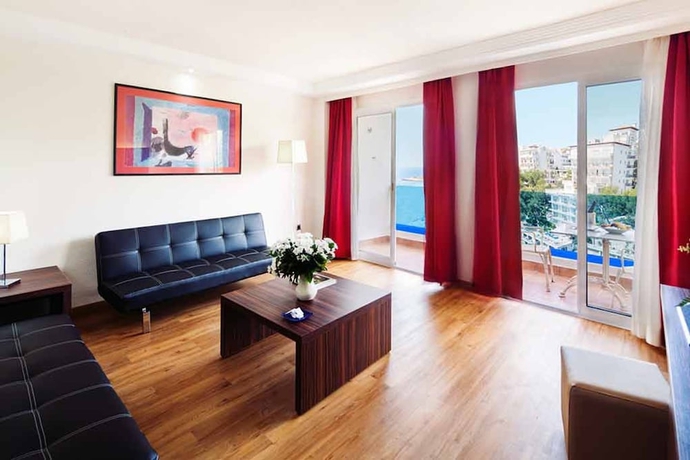 Imagen de la habitación del Hotel Europe Playa Marina - Adults Only. Foto 15