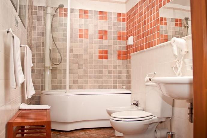 Imagen de la habitación del Hotel Europe, Samara. Foto 5