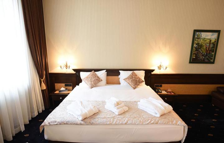 Imagen de la habitación del Hotel Europe, Sarajevo. Foto 9