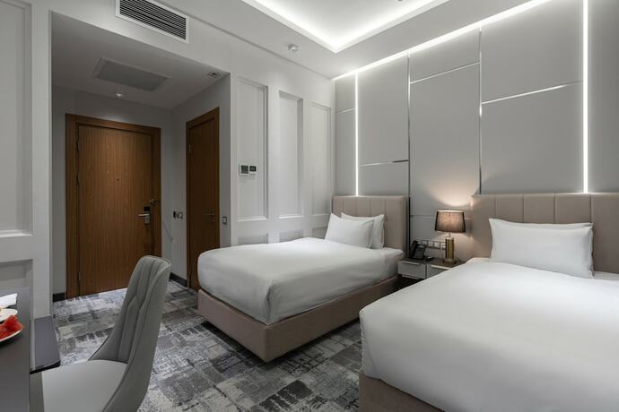 Imagen de la habitación del Hotel Europe, Taskent. Foto 13