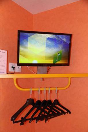 Imagen de la habitación del Hotel Europe, Varennes - Vauzelles. Foto 5