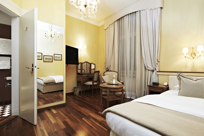 Imagen de la habitación del Hotel Europe, Zúrich. Foto 13