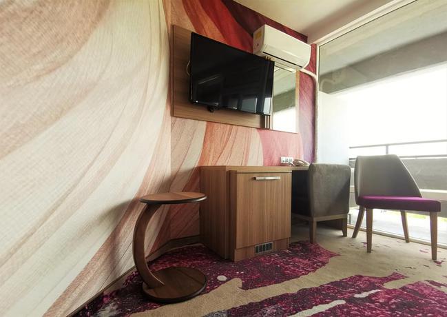 Imagen de la habitación del Hotel Europe and Casino. Foto 8