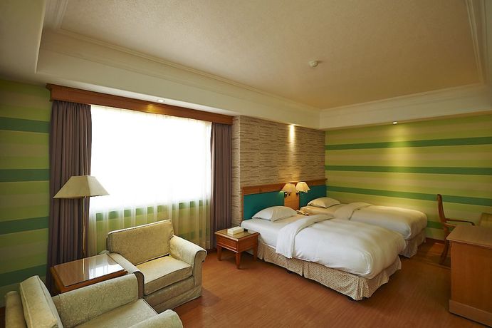 Imagen de la habitación del Hotel European Castle. Foto 11