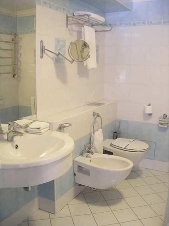 Imagen de la habitación del Hotel European, Dnepropetrovsk. Foto 13