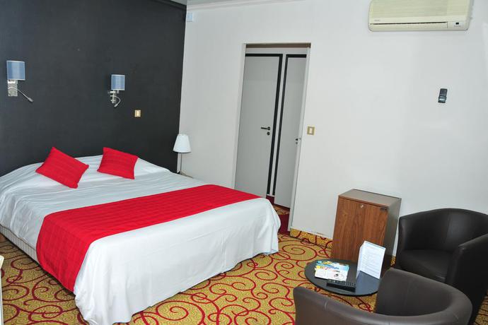 Imagen de la habitación del Hotel Europeen. Foto 4