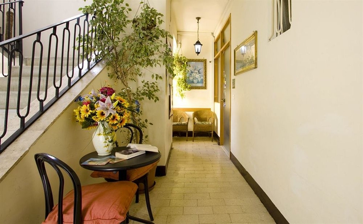 Imagen de los interiores del Hotel Europeo, Nápoles. Foto 14