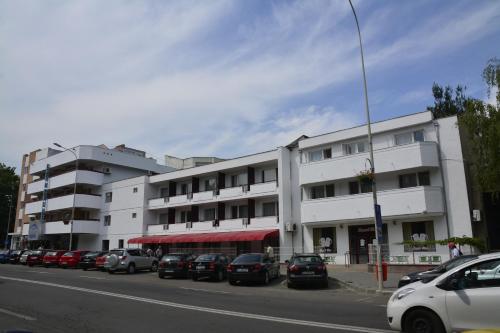 Imagen general del Hotel Europolis. Foto 2