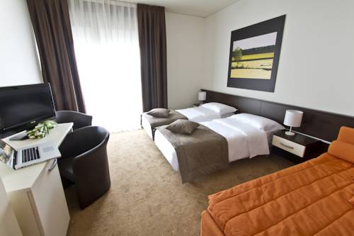 Imagen de la habitación del Hotel Eurorest. Foto 16