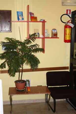 Imagen de los interiores del Hotel Eurorooms. Foto 3