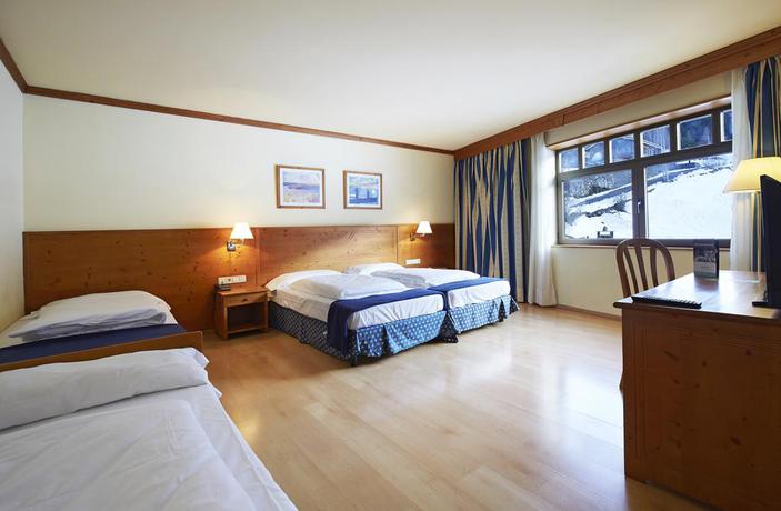 Imagen general del Hotel Euroski. Foto 7