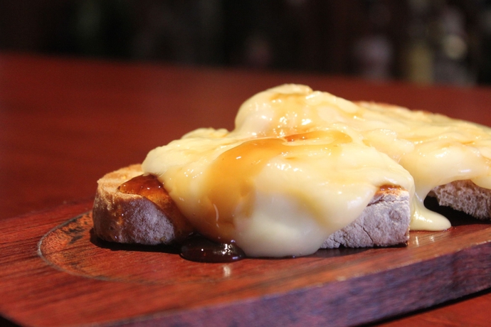 Imagen del bar/restaurante del Hotel Eurosol Seia Camelo. Foto 6