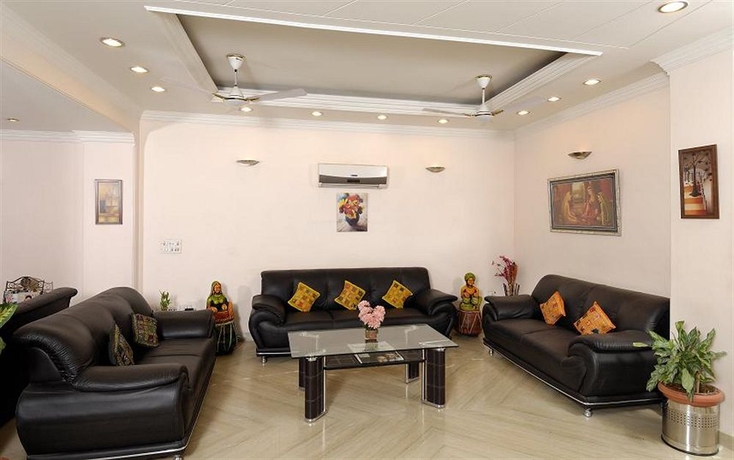 Imagen de los interiores del Hotel Eurostar International. Foto 15