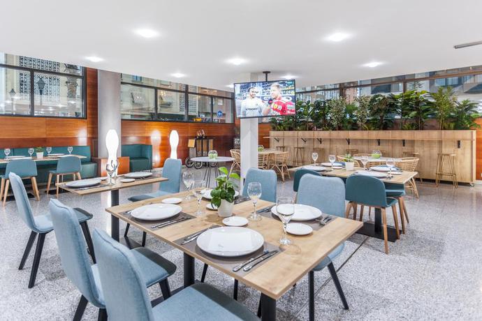 Imagen del bar/restaurante del Hotel Eurostars Acteón. Foto 2