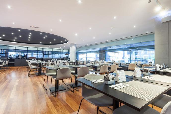 Imagen del bar/restaurante del Hotel Eurostars Acteón. Foto 6