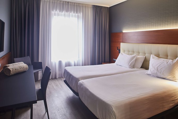 Imagen de la habitación del Hotel Eurostars Amara. Foto 5