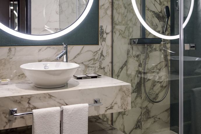 Imagen de la habitación del Hotel Eurostars Ambassador. Foto 14