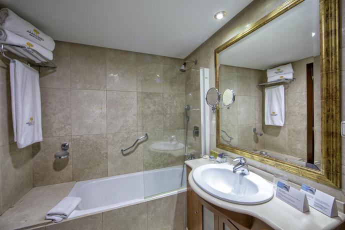 Imagen de la habitación del Hotel Eurostars Araguaney. Foto 10