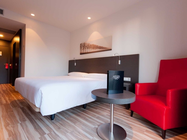 Imagen de la habitación del Hotel Eurostars Arenas De Pinto. Foto 8