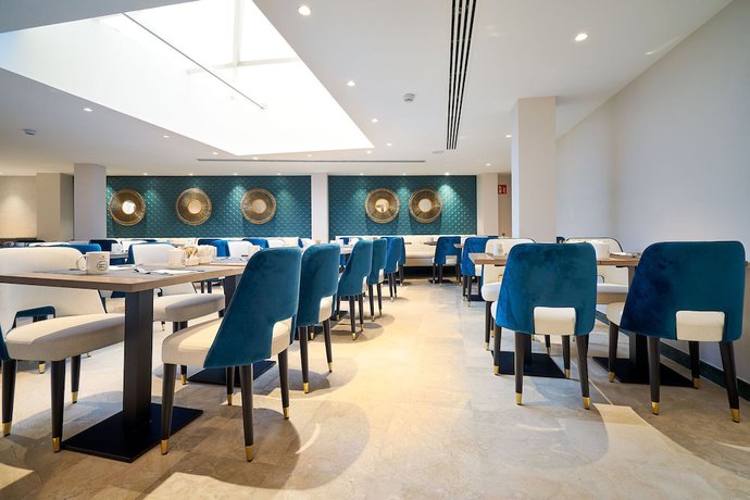 Imagen del bar/restaurante del Hotel Eurostars Astoria. Foto 2