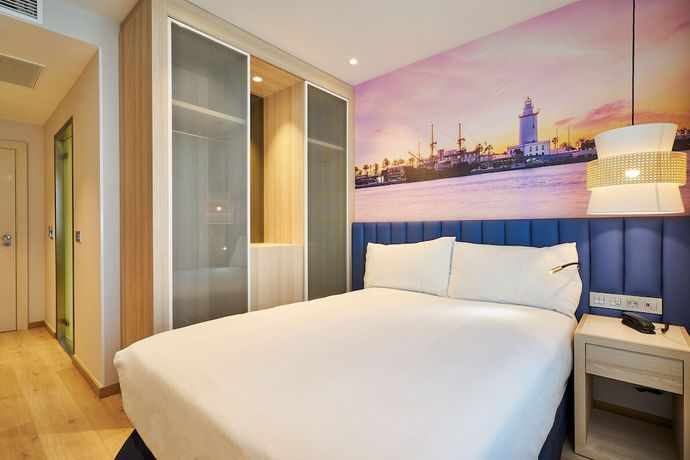 Imagen de la habitación del Hotel Eurostars Astoria. Foto 6