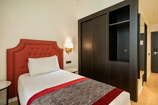 Imagen general del Hotel Eurostars Azahar. Foto 10