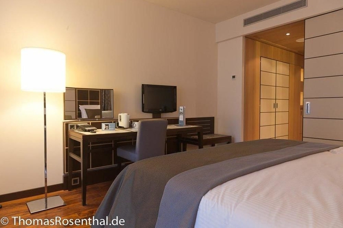 Imagen de la habitación del Hotel Eurostars Berlin. Foto 5