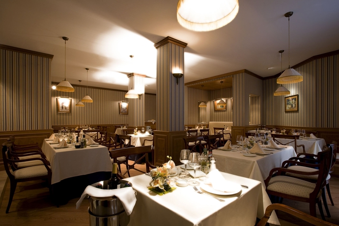 Imagen del bar/restaurante del Hotel Eurostars Casa De La Lírica. Foto 4