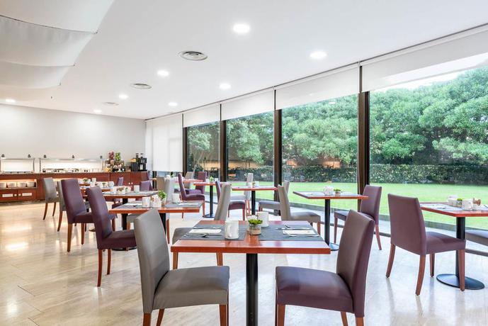 Imagen del bar/restaurante del Hotel Eurostars Ciudad de la Coruña. Foto 5