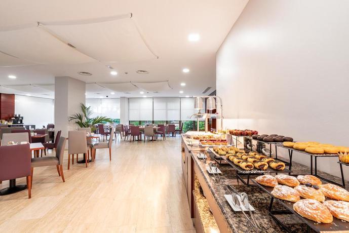 Imagen del bar/restaurante del Hotel Eurostars Ciudad de la Coruña. Foto 6