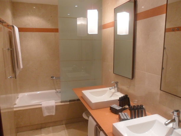 Imagen de la habitación del Hotel Eurostars De La Reconquista. Foto 5