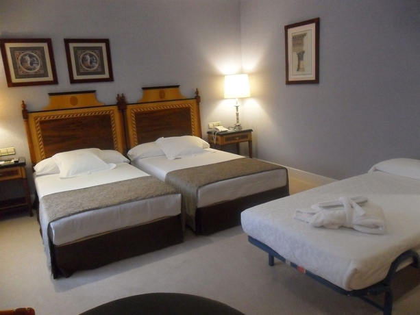 Imagen de la habitación del Hotel Eurostars De La Reconquista. Foto 7