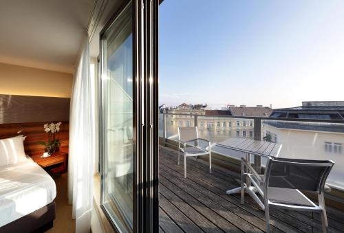 Imagen general del Hotel Eurostars Embassy. Foto 5