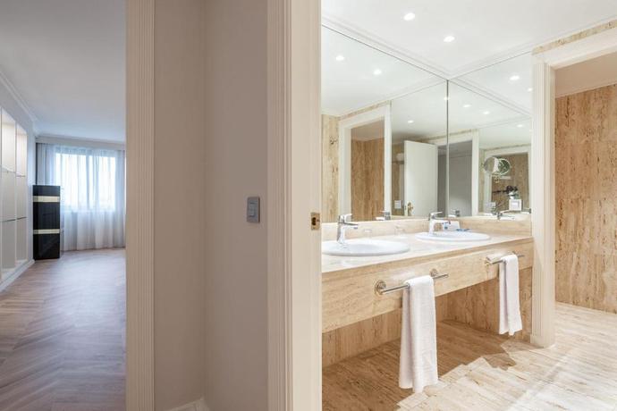 Imagen de la habitación del Hotel Eurostars Gran Lugo. Foto 5