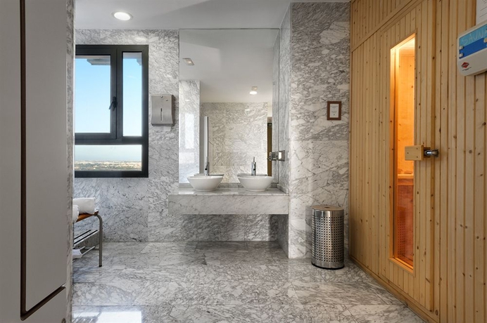 Imagen de la habitación del Hotel Eurostars Gran Valencia. Foto 7